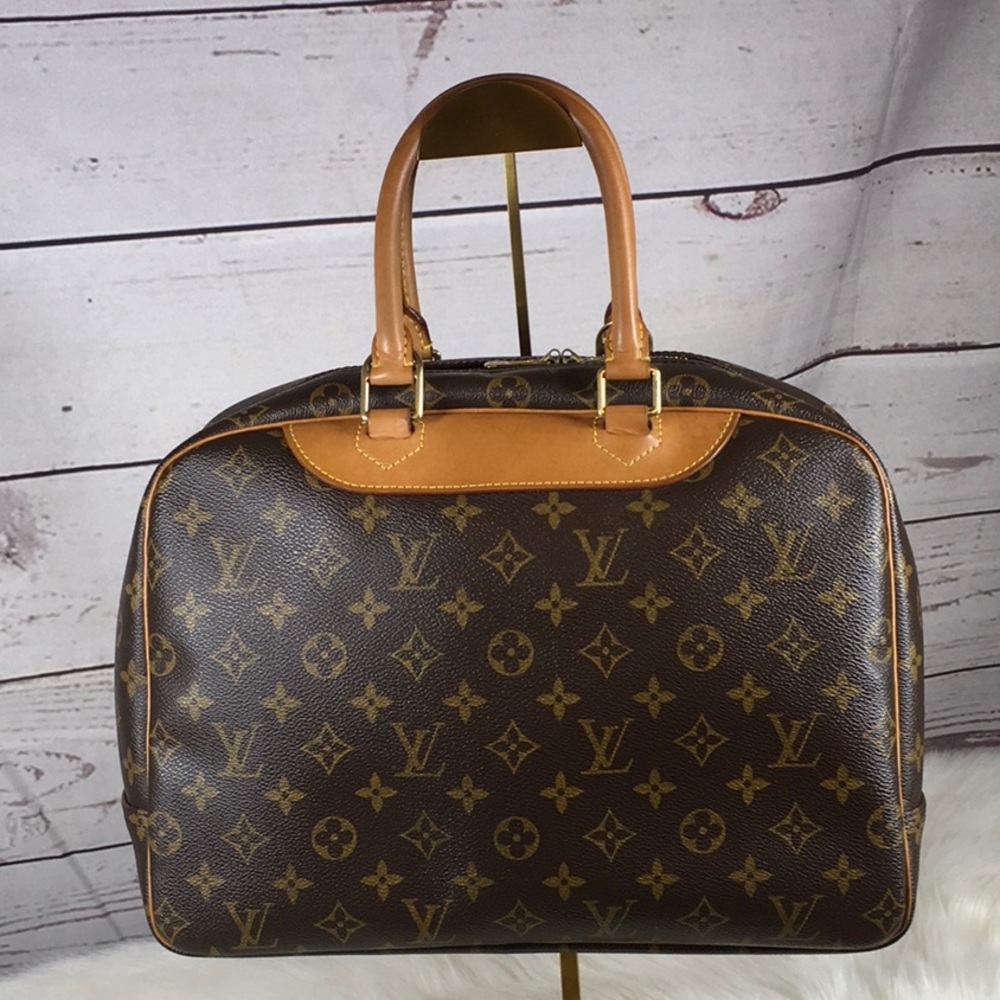 Louis Vuitton Deuville